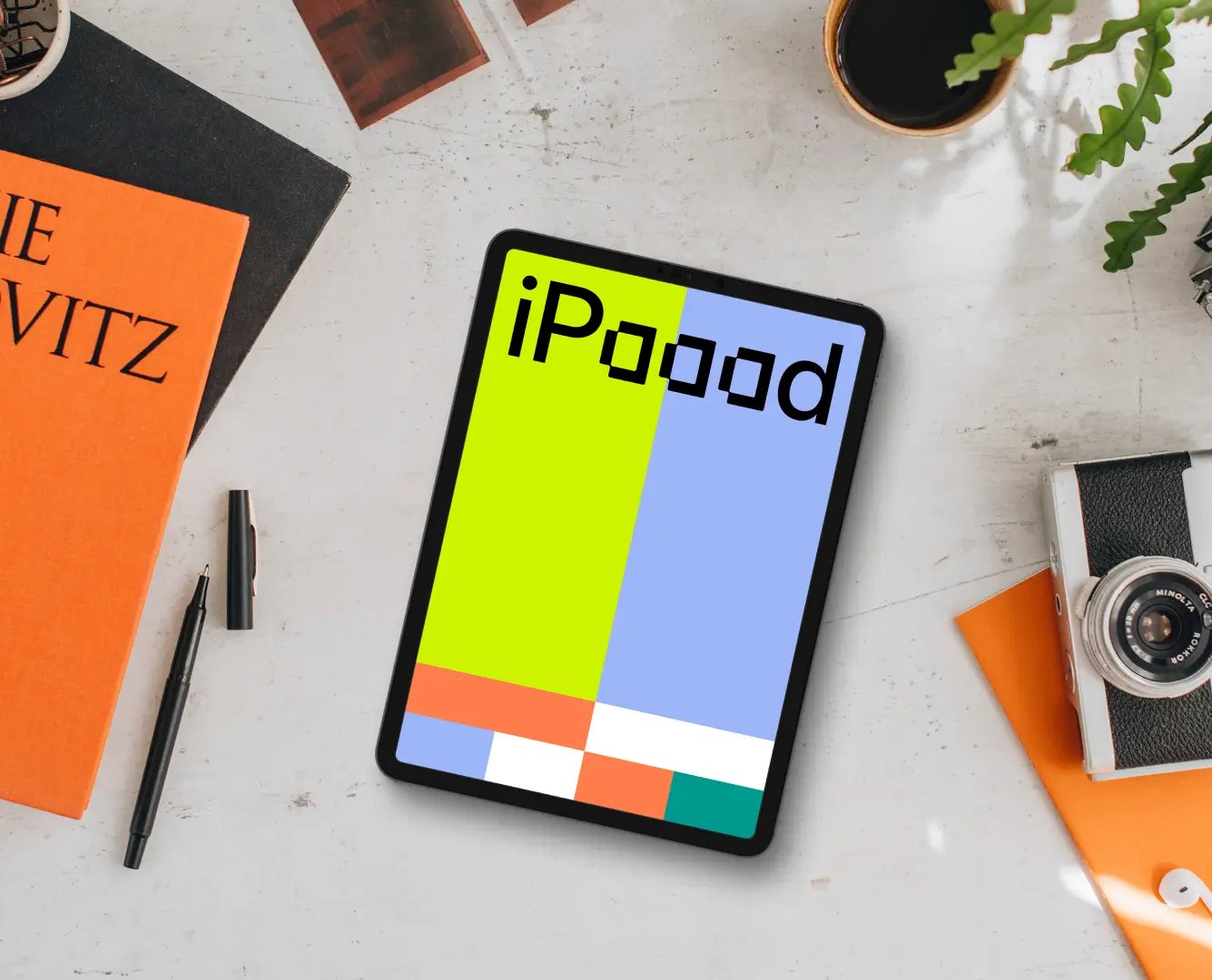 iPad Mockup sobre la mesa