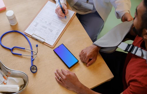 Google Pixel placed on the doctor’s table